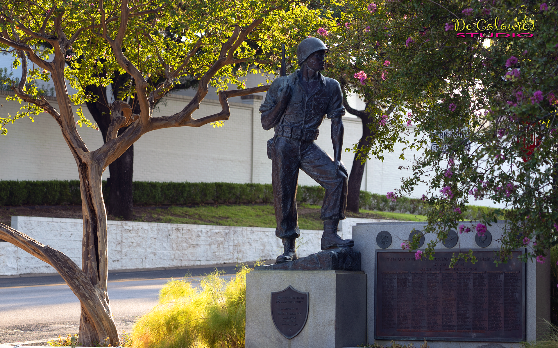 World War II Monument, Capitol Building